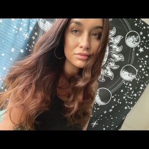 Meet your Posher, Jacqueline